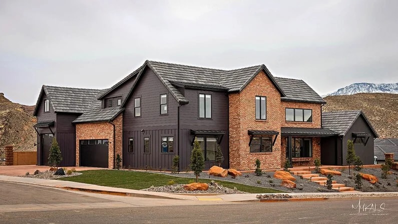 Is It Time for a Garage Door Replacement?